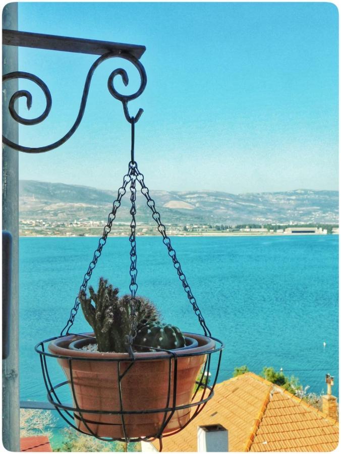Littlevenice Appartme 50M From Sea Trogir Extérieur photo