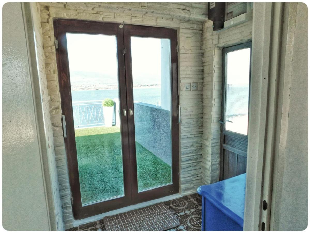 Littlevenice Appartme 50M From Sea Trogir Extérieur photo
