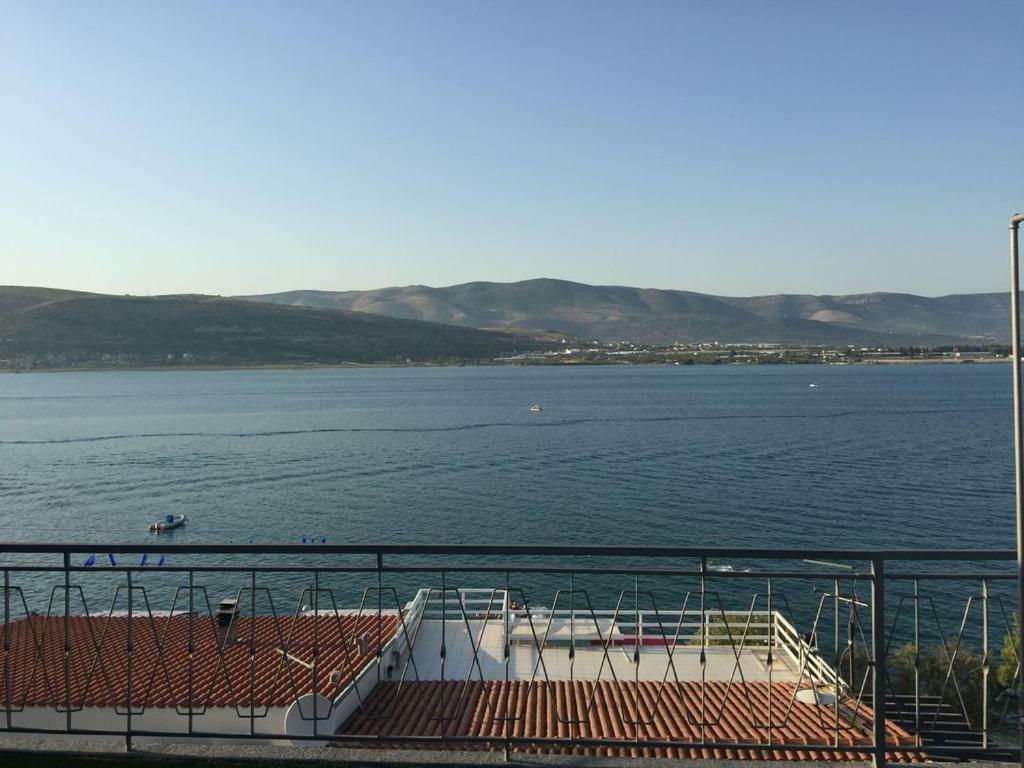 Littlevenice Appartme 50M From Sea Trogir Extérieur photo