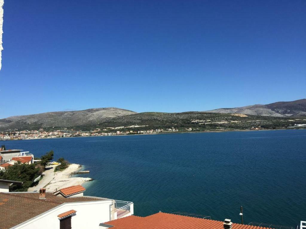 Littlevenice Appartme 50M From Sea Trogir Extérieur photo